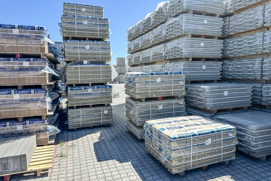 2 Paletten mit Kombipflastersteinen Fuoco mit Fase, ca. 18,7 m2 